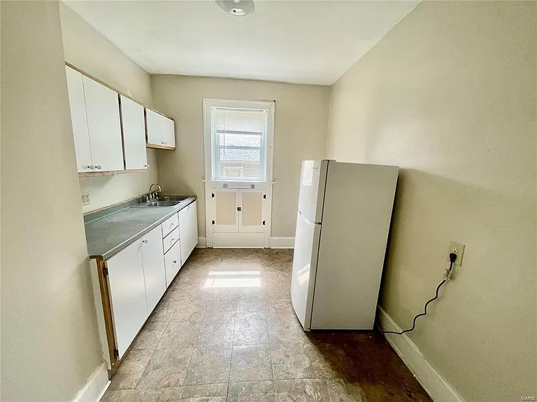 2406 Edison Ave #1B — Photo 10