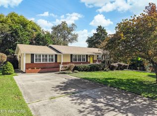 5620 Scenic Hills Rd, Knoxville, TN 37912