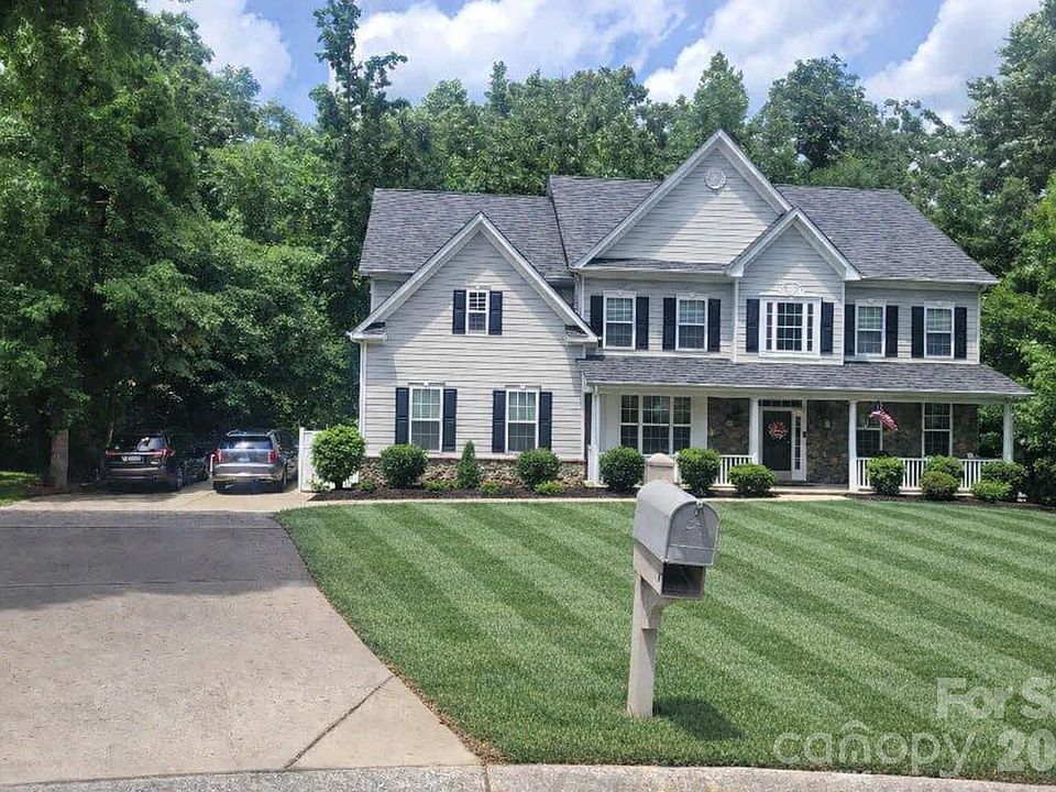1st image of 1261 Brough Hall Dr