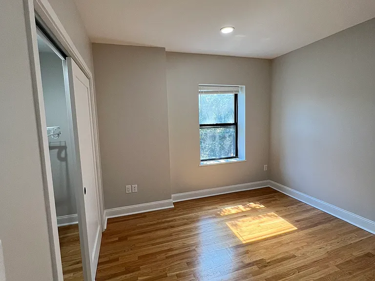 557 Columbus Ave #401 — Photo 30
