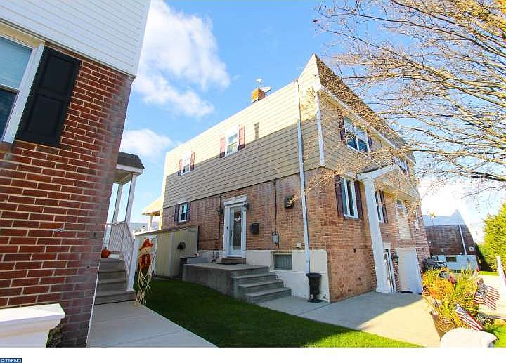 1st image of 10916 Kirby Dr