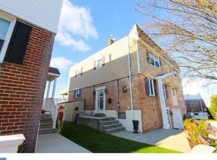 10916 Kirby Dr, Philadelphia, PA 19154