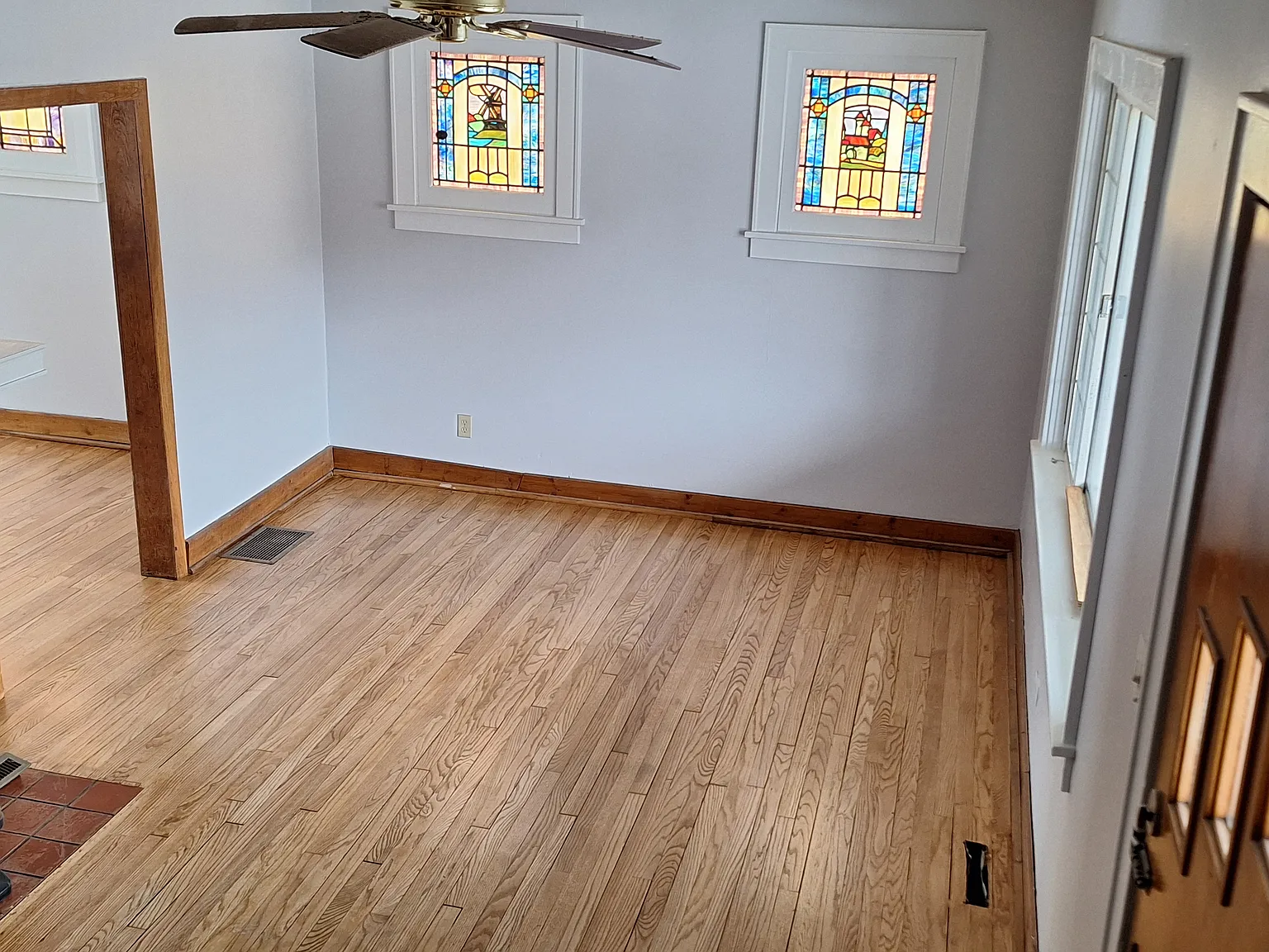 2 bed, 1128 sqft, $1,350 — Photo 4