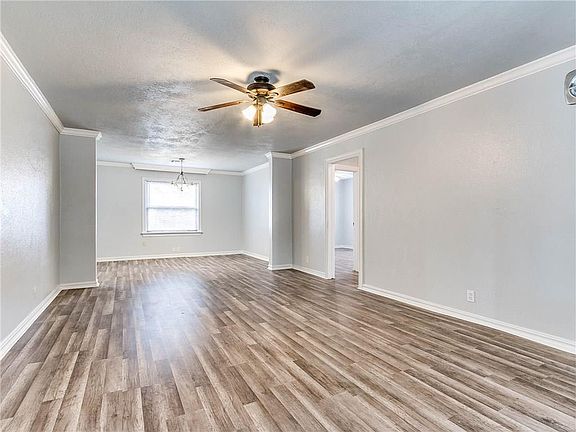 3rd image of 3704 N Rockwell Ave