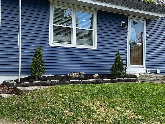 3rd image of 44 Bolivar Ave