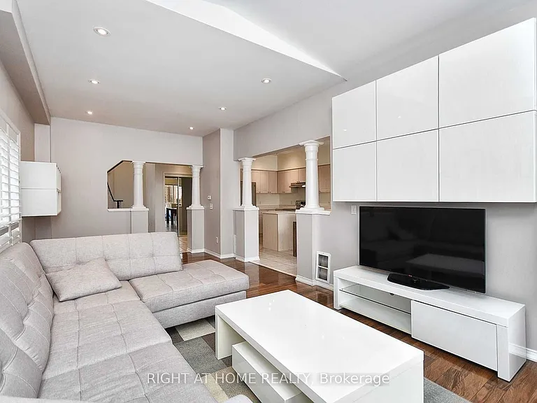 7240 Village Walk — Photo 6