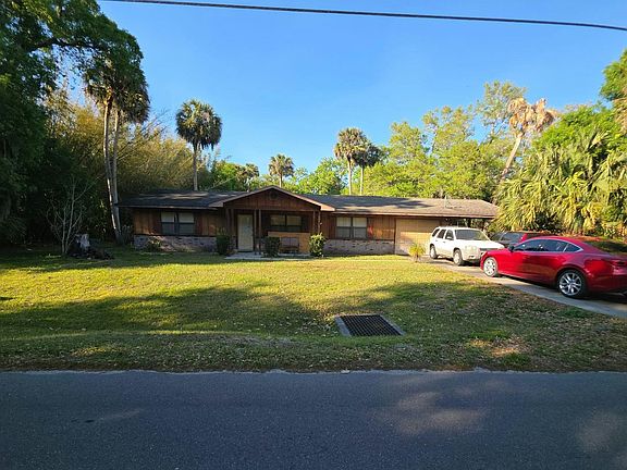 2nd image of 300 SW 21st St