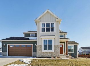 546 Buss Road, Cottage Grove, WI 53527