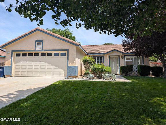 2nd image of 3319 E Avenue K3