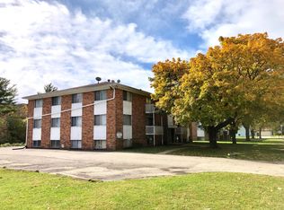 4815 Creekview Rd APT 6, Rockford, IL 61108