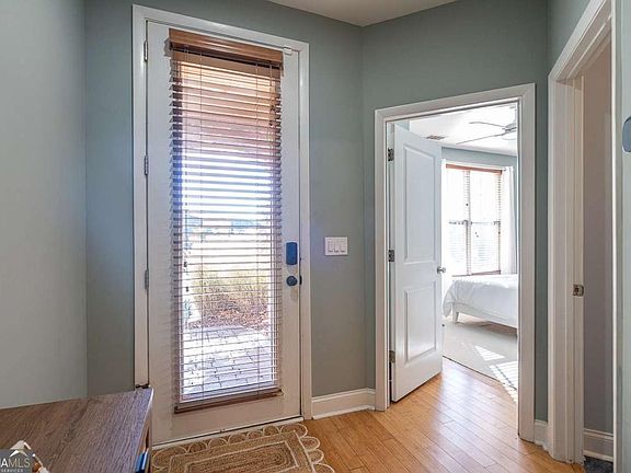 3rd image of 118 Ruth Dr Unit 610