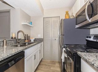 1735 Brantley Rd #414, Fort Myers, FL 33907