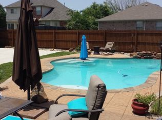 2423 Campfire Creek Dr, Arlington, TX 76018