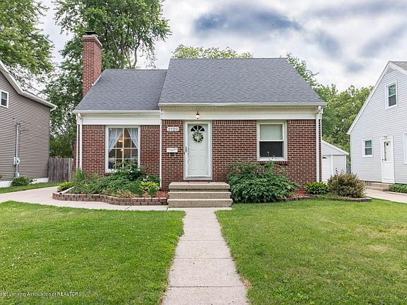 2nd image of 3129 Sablain Parkway Dr