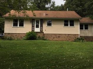399 Willoughby Run Rd, Rochester, PA 15074