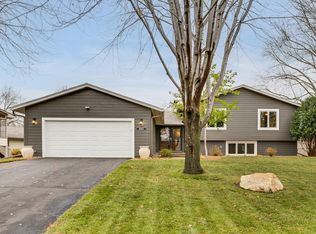 9313 Colorado Cir, Bloomington, MN 55438