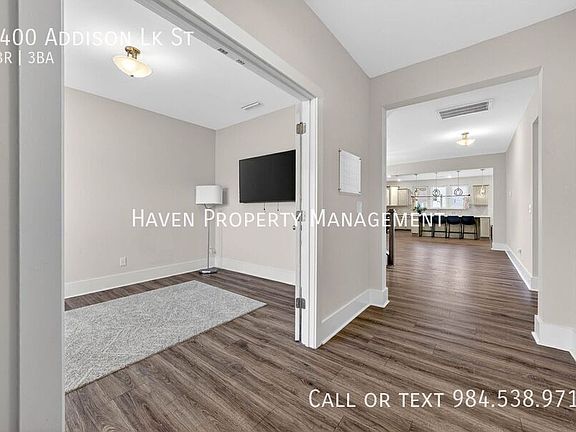 4th image of 1400 Addison Lake St