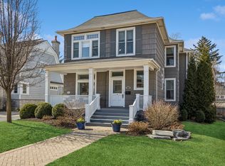 4560 Lawn Ave, Western Springs, IL