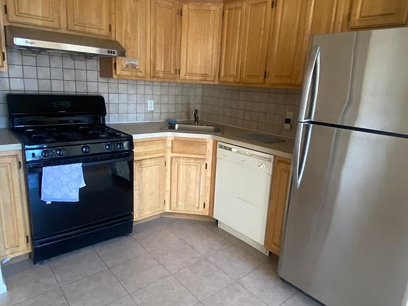 3rd image of 6631 Duryea Ct #2F
