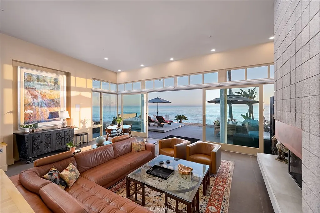 5 bed, 7.0 bath, 5300 sqft, $44,750 — Photo 2
