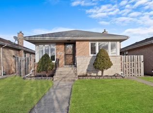 3513 Dora St, Franklin Park, IL