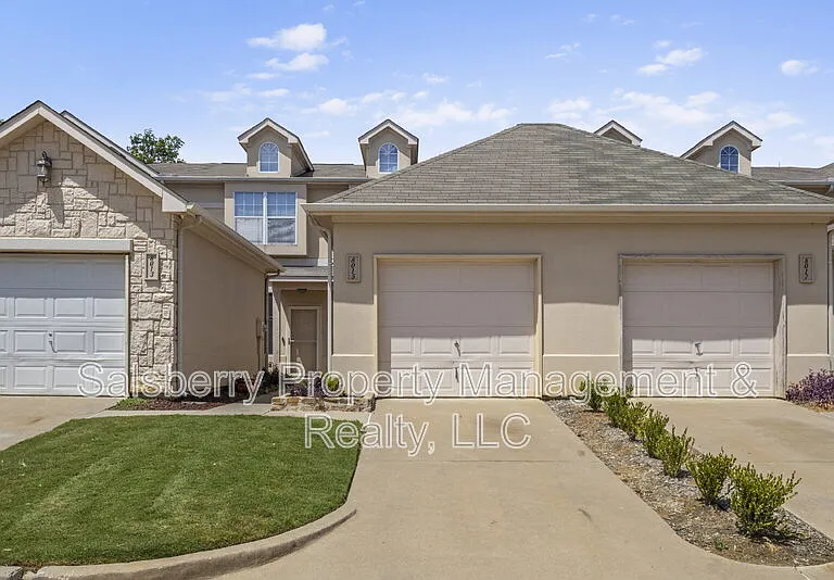 8015 Ederville Cir — Photo 1
