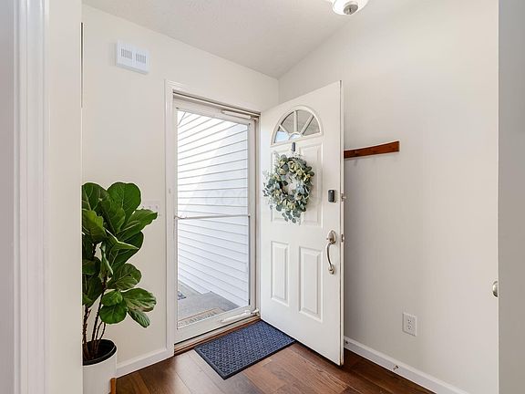 4th image of 2114 Stoneside Dr