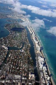 516 Surfside Blvd, Surfside, FL, 33154