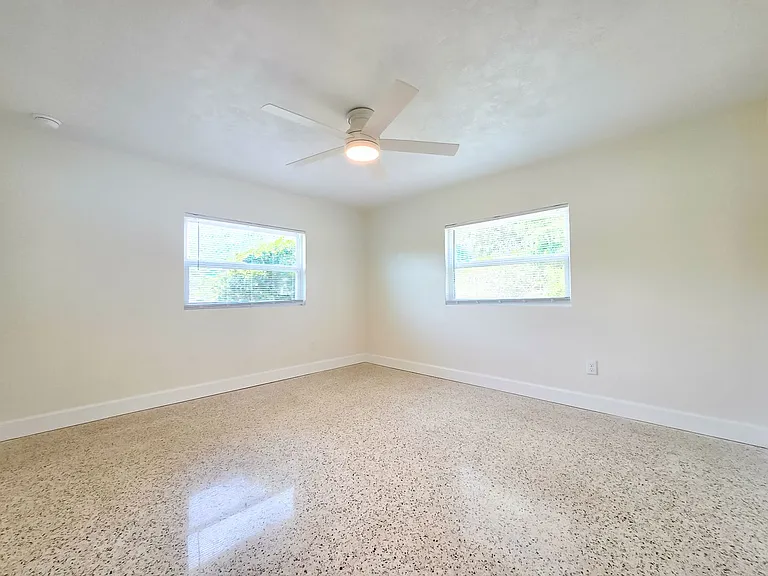 7316 NE Waldo Rd — Photo 19