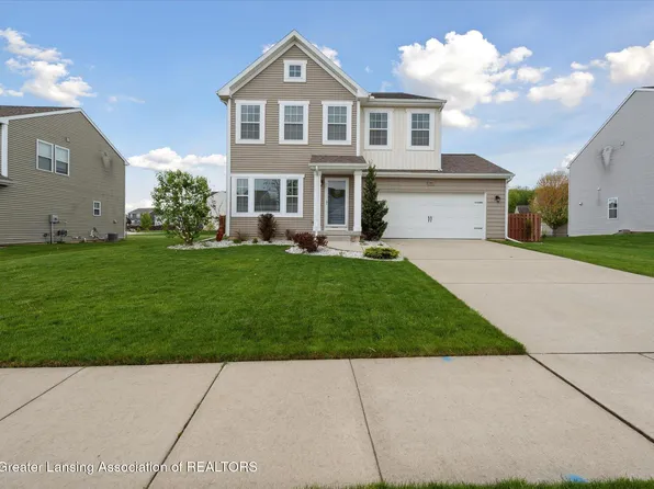 945 Pennine Ridge Way, Grand Ledge, MI 48837