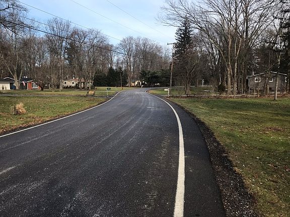 4th image of 1064 Thistleridge Dr