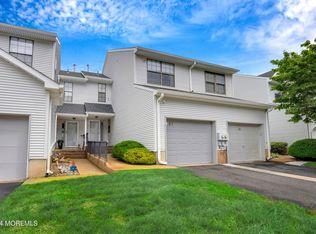 85 Chestnut Way, Manalapan, NJ 07726