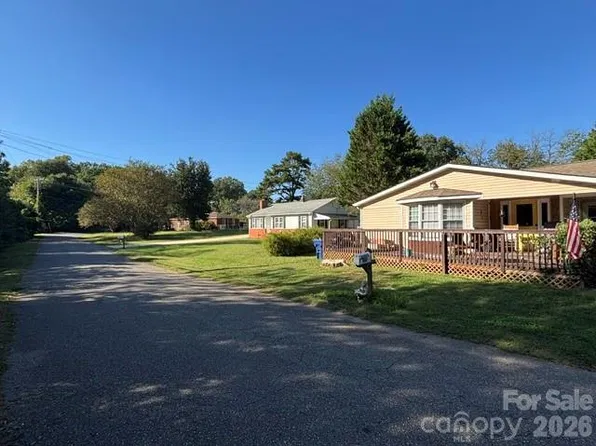 107 Piedmont Rd, Belmont, NC 28012