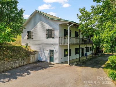 126 Sweetwater Dr, Canton, NC, 28716