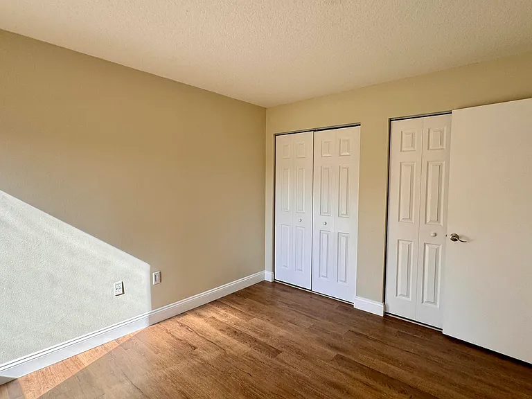 815 W Boynton Beach Blvd #10-105 — Photo 16