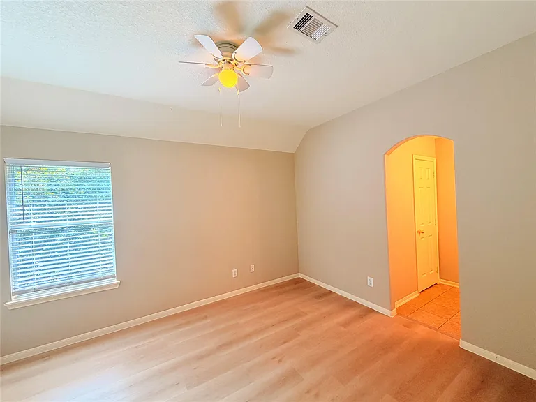 5206 Riverstone Crossing Dr — Photo 16