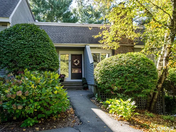 7 Mulberry Lane #7, Avon, CT 06001