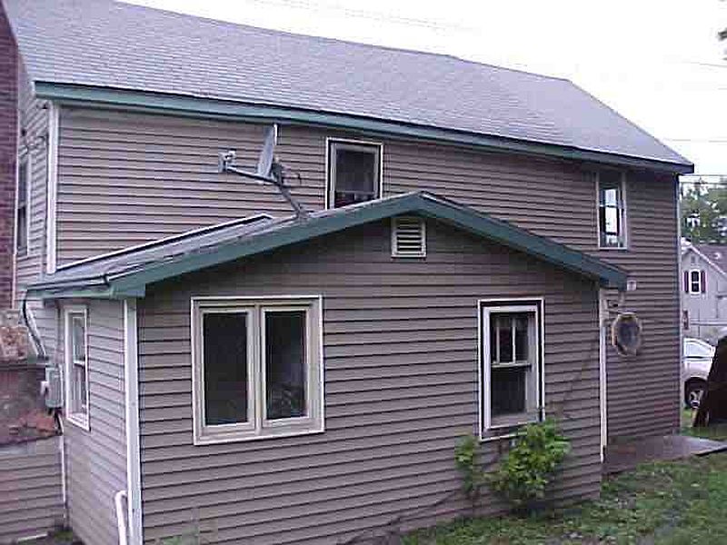 2nd image of 974 RIVER Road
