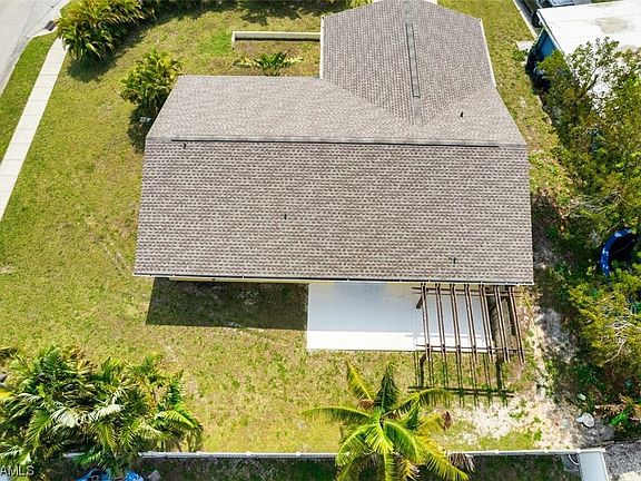 4th image of 883 Bethany Ct S