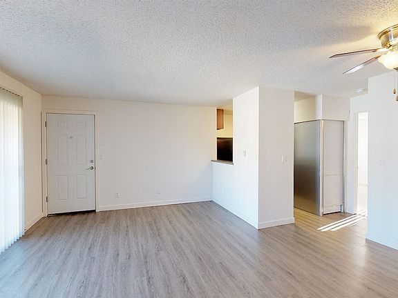 5th image of 4402 212th St SW #K1