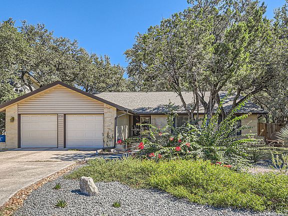 2nd image of 2710 Bramblebush