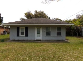 4803 Atlantic Dr, Morehead City, NC 28557