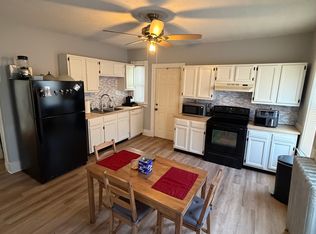 14 Springfield St APT 1, Springfield, MA 01107