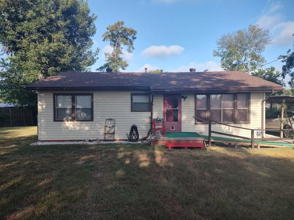 2131 Tryon Rd, Longview, TX 75601