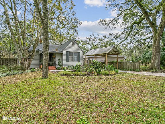 3rd image of 1163 NELSON Street