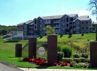 601 Stockton Ridge #FL GROUND, Cranberry Township, PA 16066