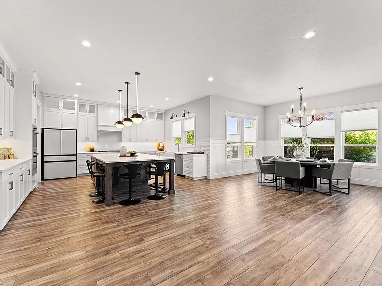 2635 N Yount Way — Photo 8