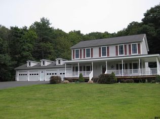 183 Hidley Rd, Wynantskill, NY 12198