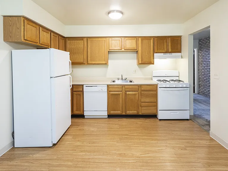 White Oak Village: Townhomes