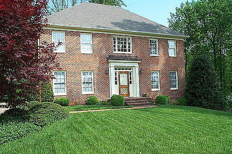 3rd image of 106 Carters Grove Ln